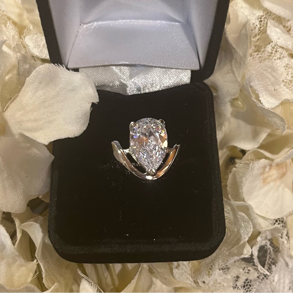 Cz 10 caret sterling silver ring
